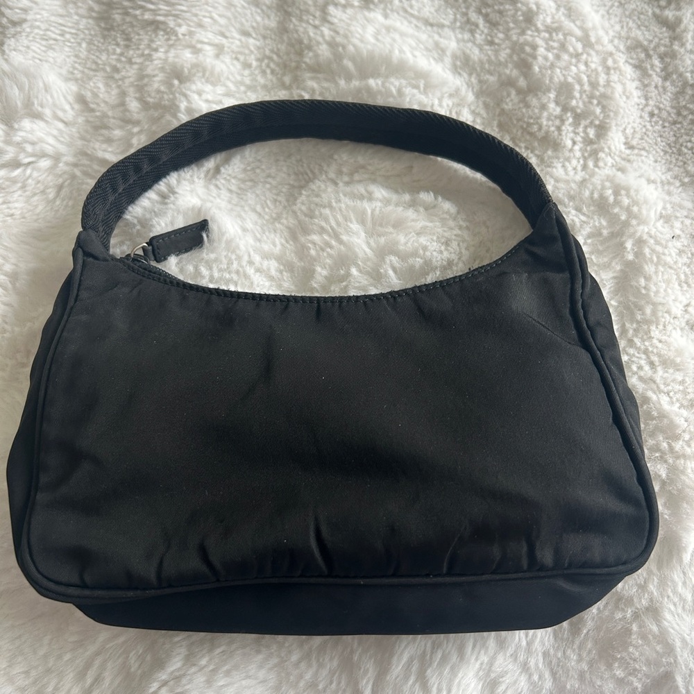 Prada Classic Black Nylon Shoulder Bag - Picture 2 of 5